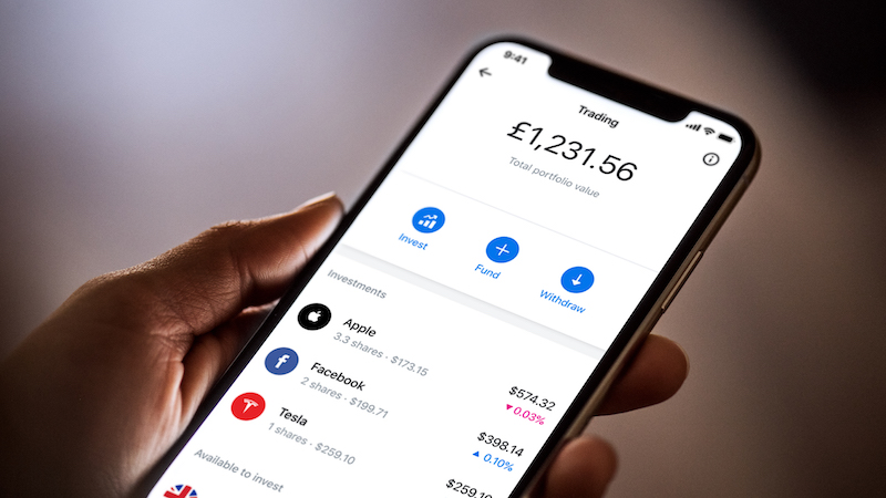 Revolut launches commission-free stock trading service